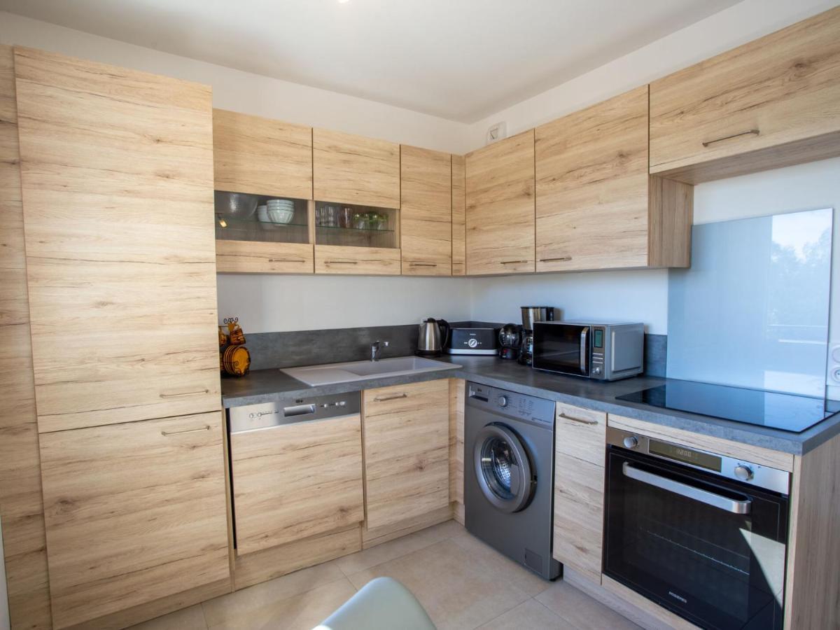 Apartment Le Clos Jardin-1 By Interhome Bormes-les-Mimosas Buitenkant foto